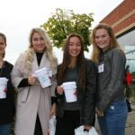 Landsindsamling 2016: Dette friske firkløver var ude at samle ind fra morgenstunden. Fra venstre Nour Abla og Diana Dos Santos, der begge læser på Syddansk Universitet, sammen med Christine Bülow og Emilie Bracht fra Rungsted Gymnasium